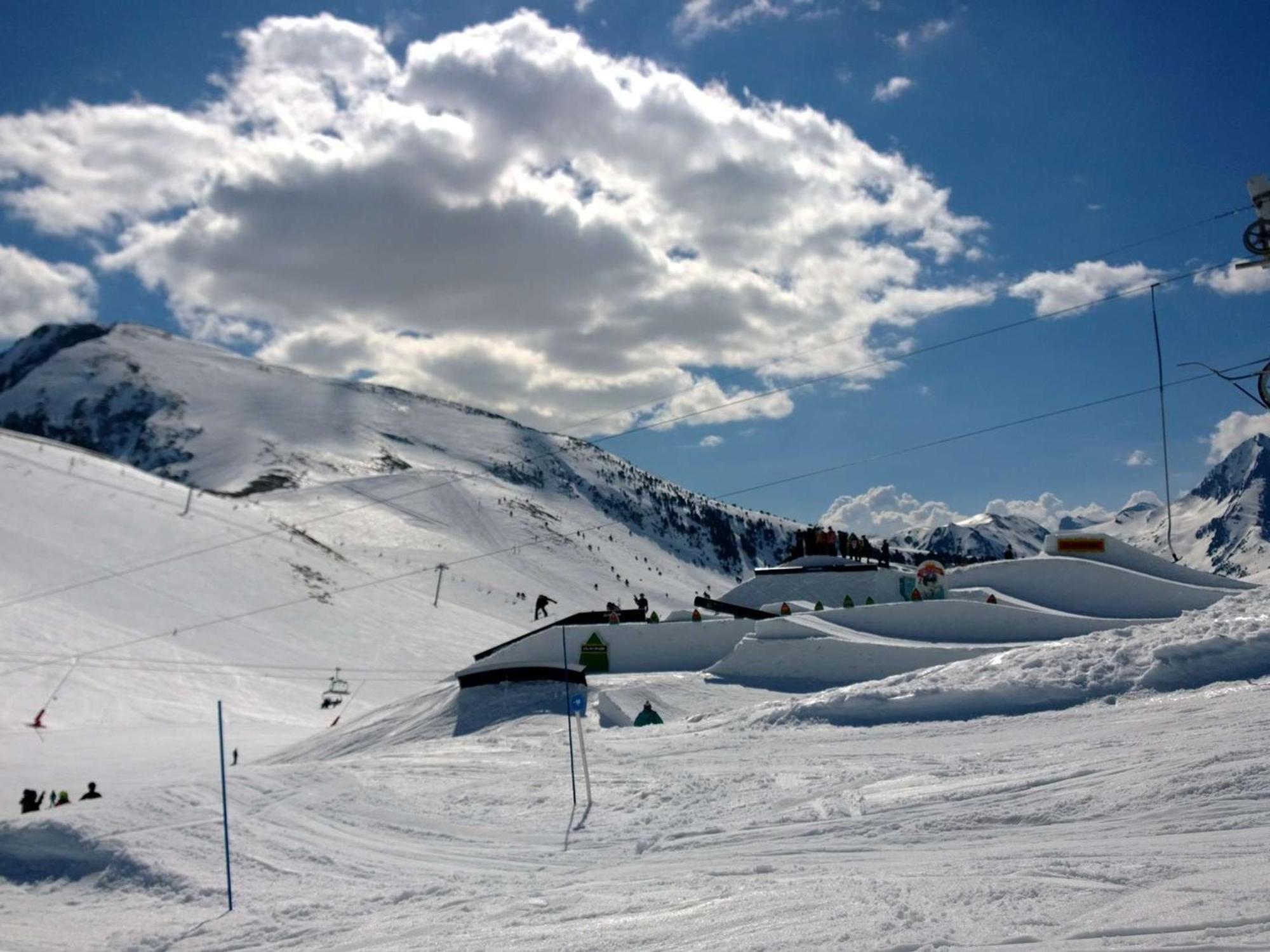 Grand Duplex Pour 8 A Saint-Lary Vill. Avec Balcon, Ascenseur Et Proximite Telepherique - Fr-1-296-314 Exterior foto